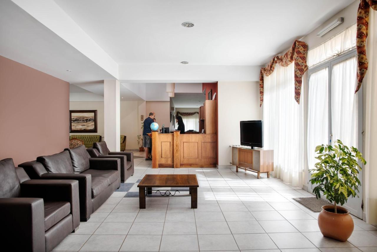 Hotel Amado El Calafate Exteriér fotografie